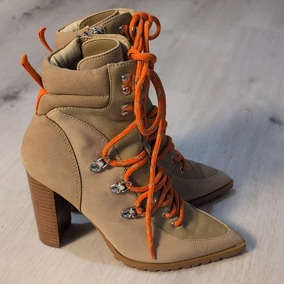 Steve Madden Tan and Orange Lace Up Boots - Picture 4 of 12